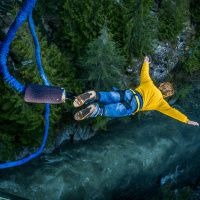 Bungee Jumping
